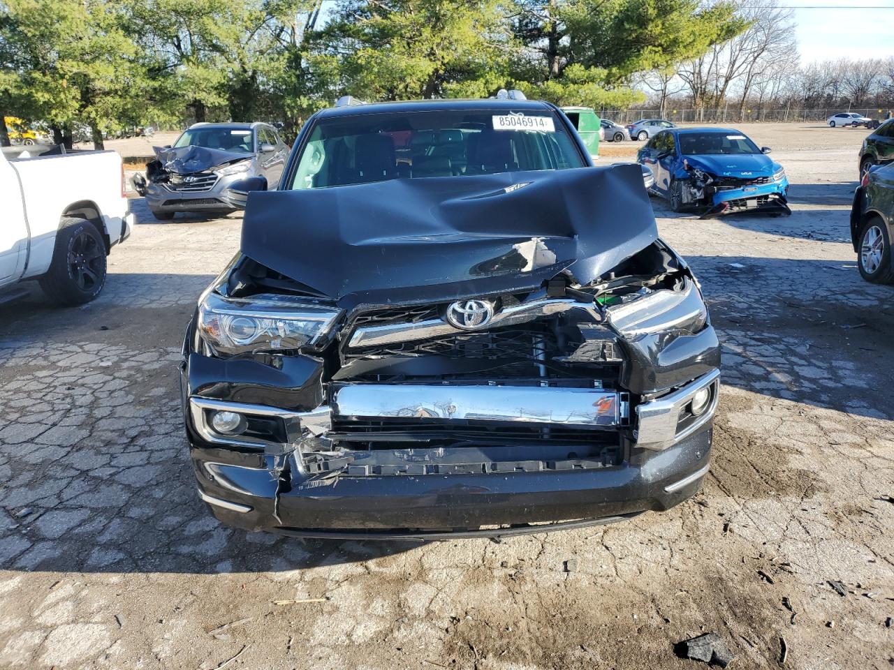 2017 Toyota 4Runner VIN JTEBU5JR7H5433476 Copart auction photo, front end damage thumbnail 5