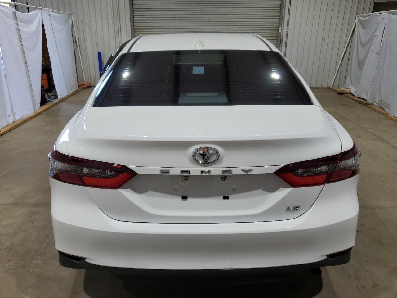 2024 Toyota Camry VIN 4T1C11AK8RU899076 Copart auction photo, side / rear end damage thumbnail 6