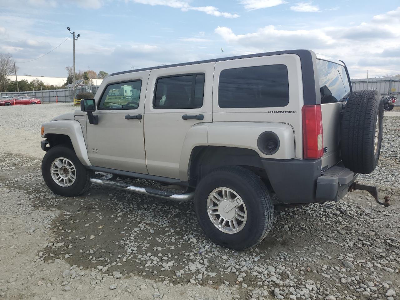 2007 Hummer H3 VIN 5GTDN13E578235062 Copart auction photo, front end damage thumbnail 2