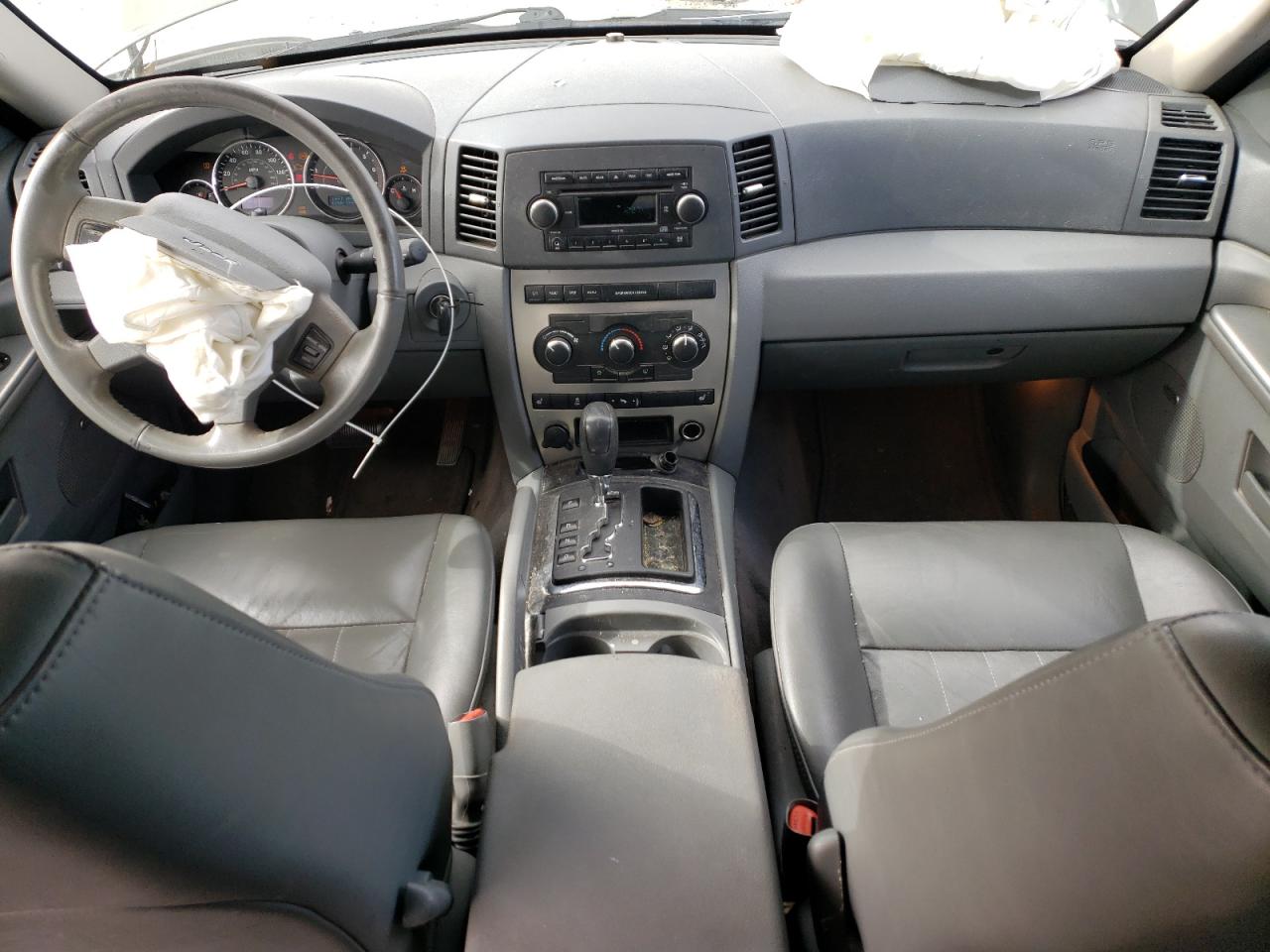 2007 Jeep Grand Cherokee VIN 1J8GR48K97C605833 Copart auction photo, front end / rear end damage thumbnail 8