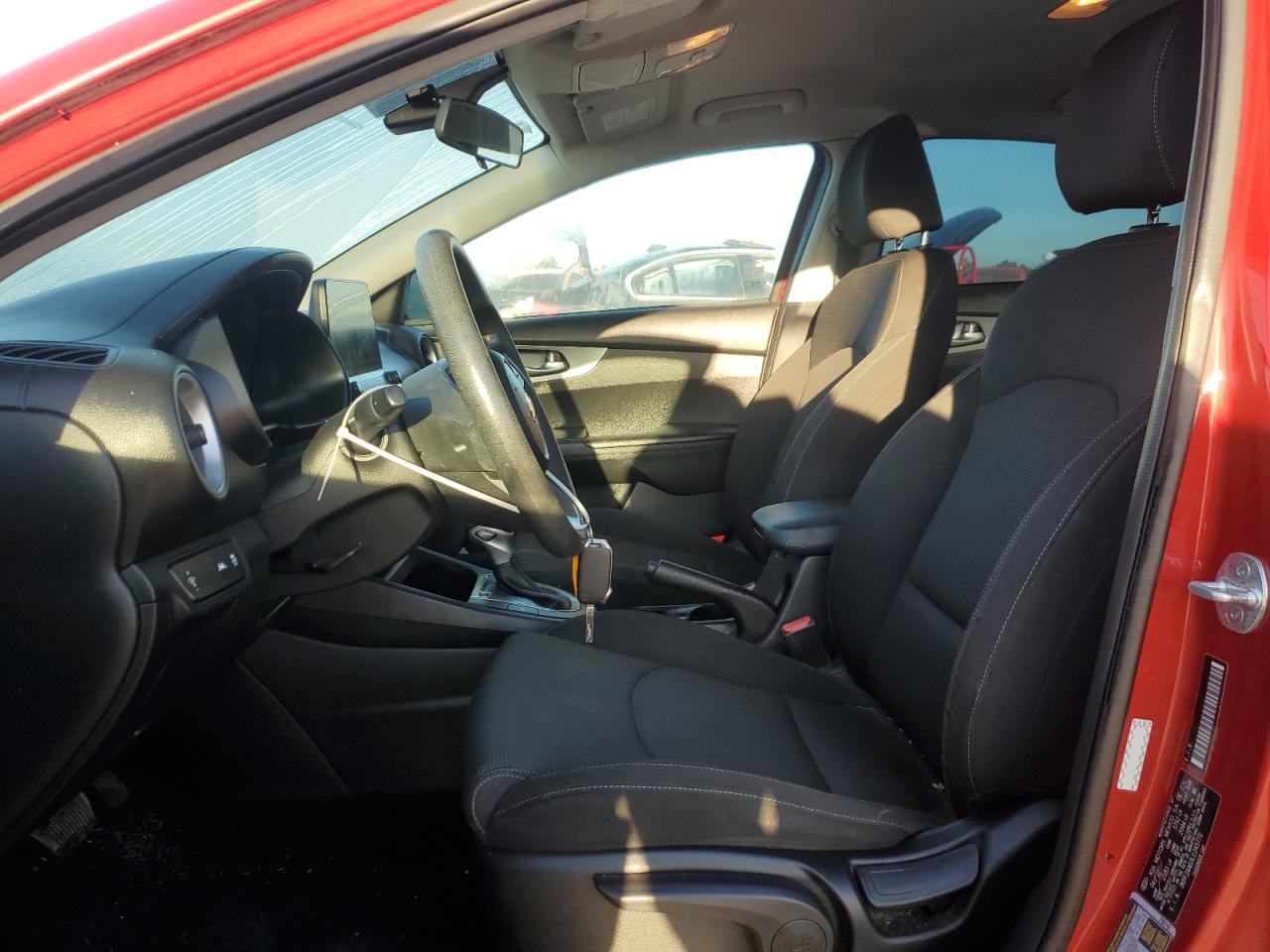 2020 KIA Forte VIN 3KPF24AD3LE245772 Copart auction photo, side / front end damage thumbnail 7