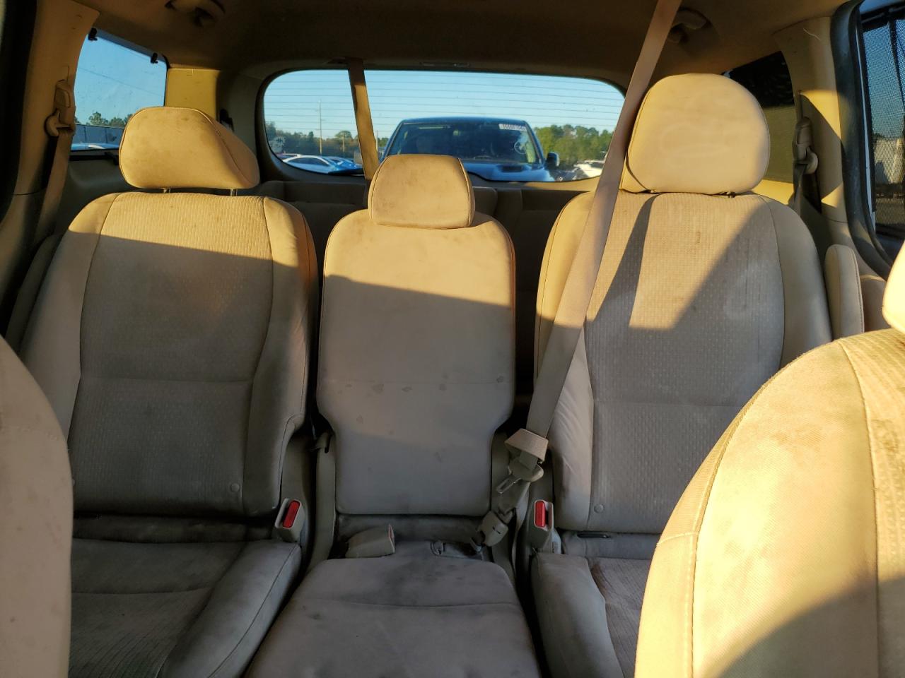 2016 KIA Sedona VIN KNDMB5C11G6098217 Copart auction photo, all over damage thumbnail 10