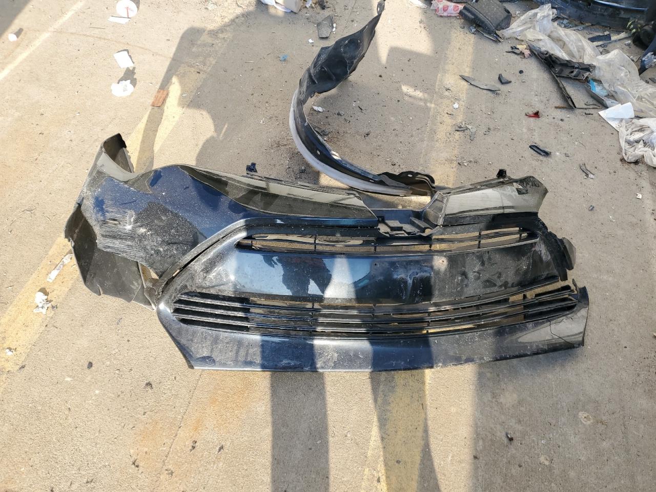 2018 Toyota Corolla VIN 2T1BURHE5JC069355 Copart auction photo, front end damage thumbnail 14