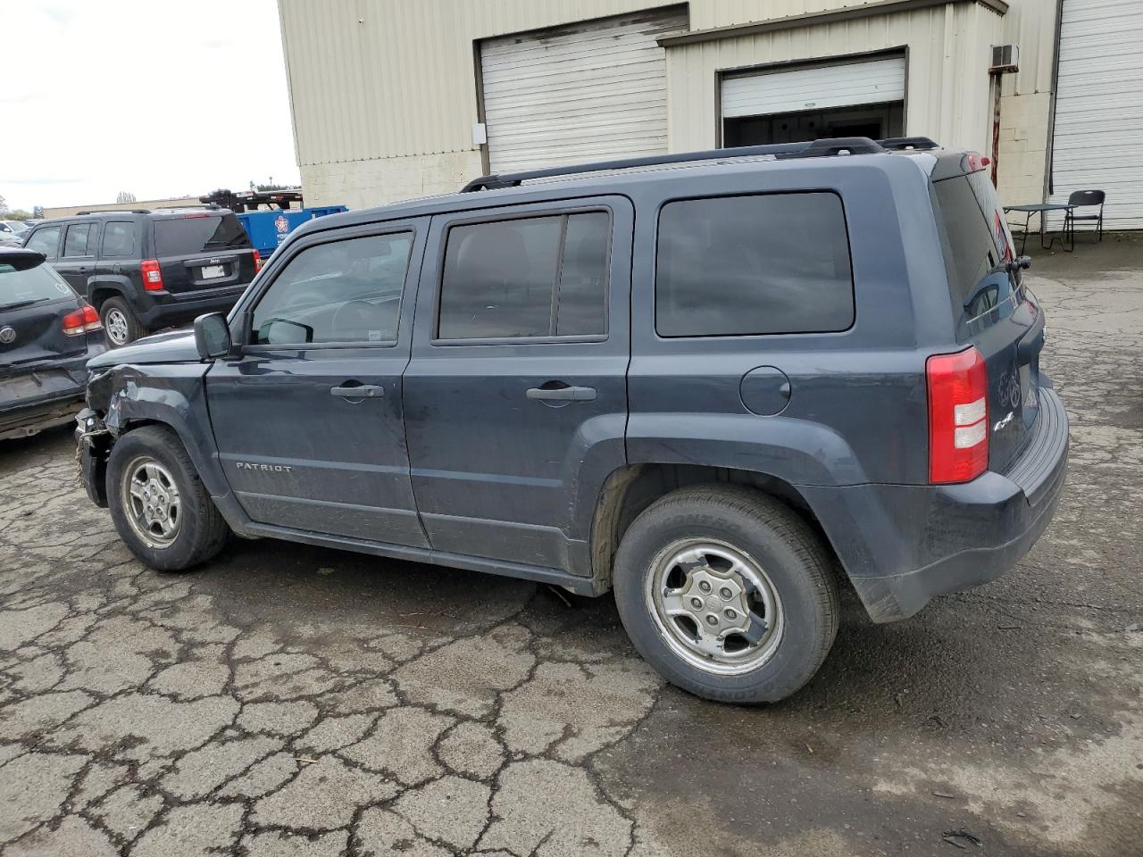 2014 Jeep Liberty (Patriot) VIN 1C4NJRBB7ED891944 Copart auction photo, side damage thumbnail 2