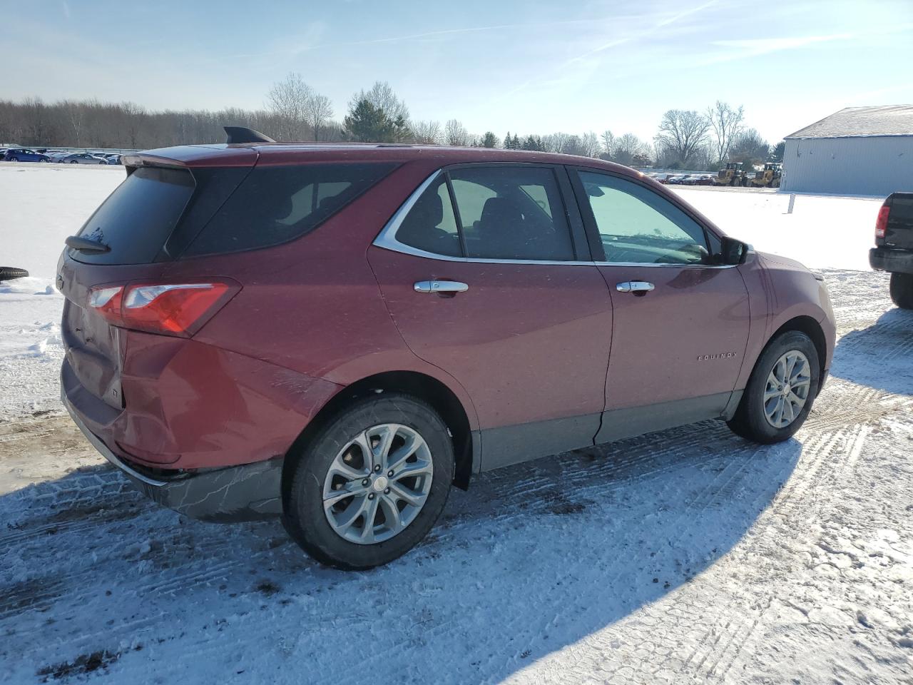 2018 Chevrolet Equinox VIN 3GNAXJEV0JL327729 Copart auction photo, front end / rear end damage thumbnail 3