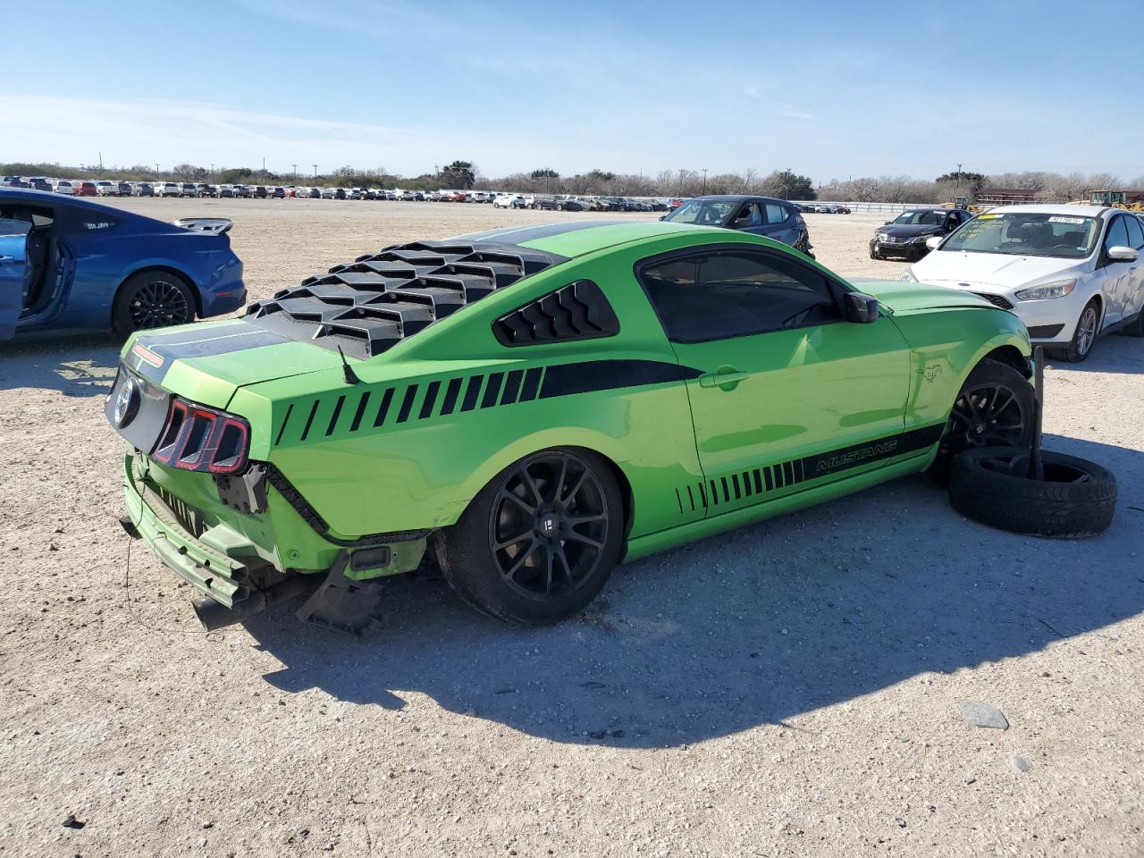 2014 Ford Mustang VIN 1ZVBP8AM0E5201926 Copart auction photo, rear end / all over damage thumbnail 3