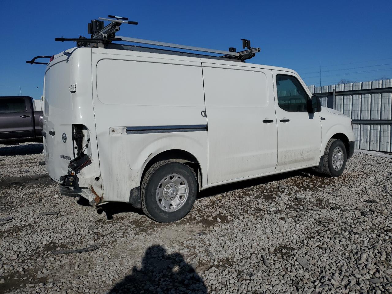 2018 Nissan NV VIN 1N6BF0KY7JN818921 Copart auction photo, rear end damage thumbnail 3