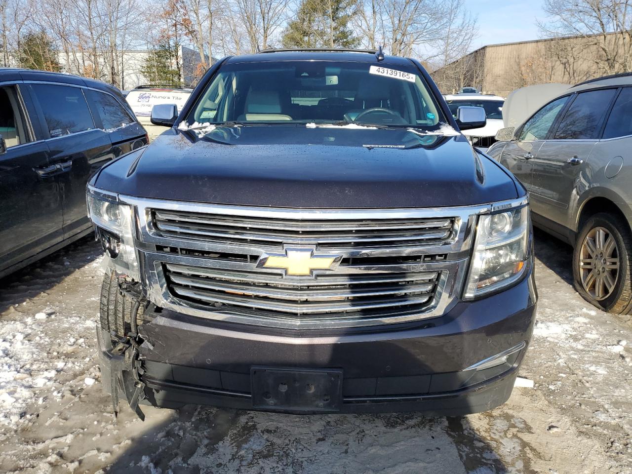 2016 Chevrolet Suburban VIN 1GNSKJKC2GR373814 Copart auction photo, front end / side damage thumbnail 5