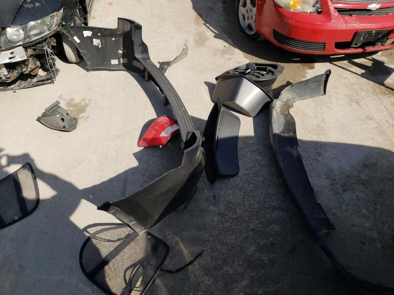 2011 Jeep Grand Cherokee VIN 1J4RR4GGXBC589450 Copart auction photo, rear end damage thumbnail 13