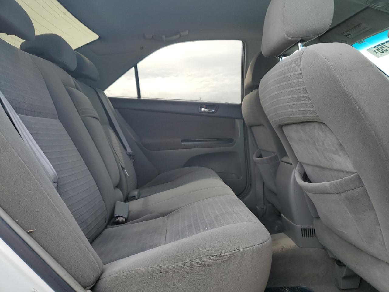2005 Toyota Camry VIN 4T1BE32KX5U410746 Copart auction photo, side / rear end damage thumbnail 10