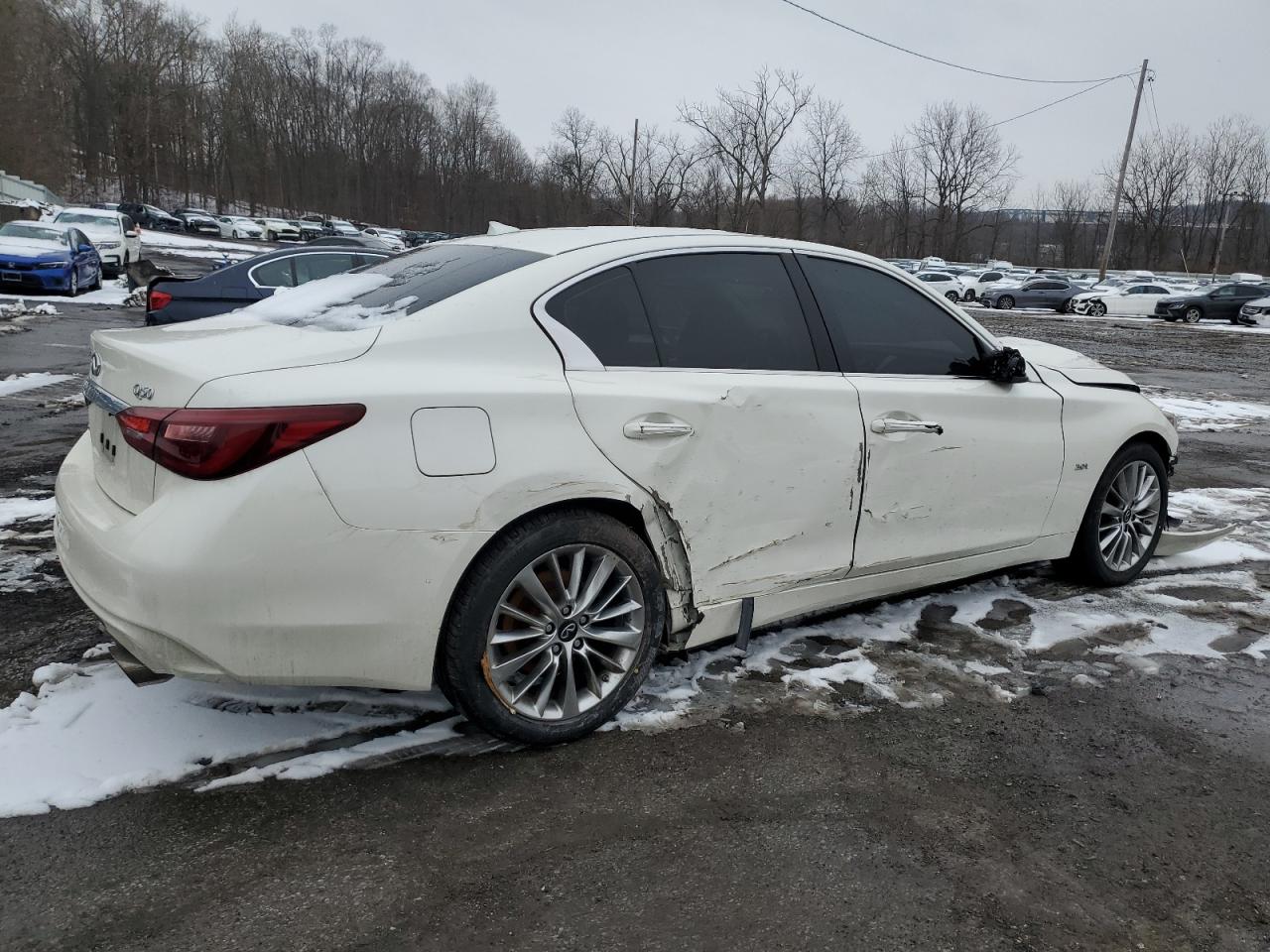 2019 Infiniti Q50 VIN JN1EV7AR5KM593656 Copart auction photo, front end / side damage thumbnail 3