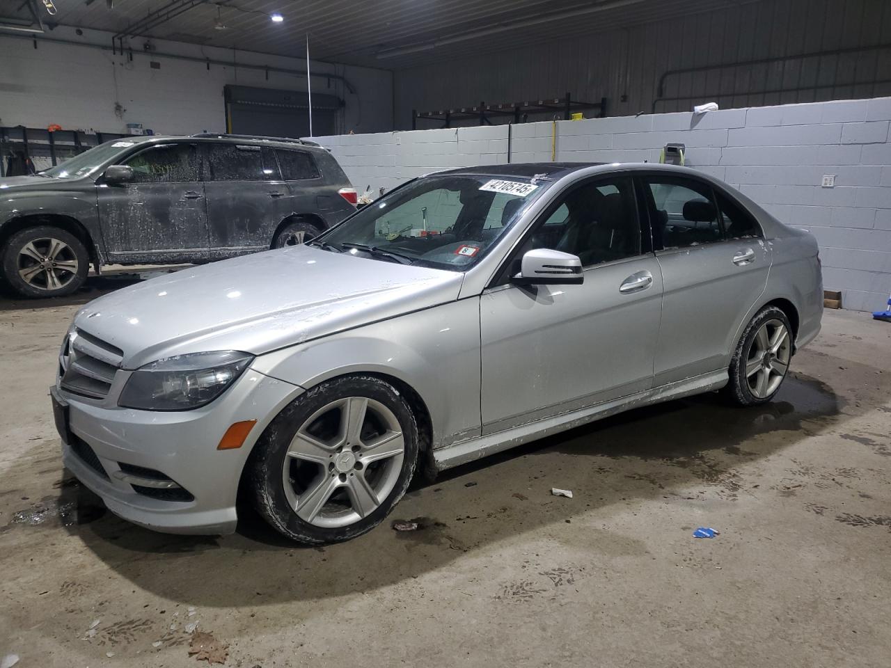 2011 Mercedes-Benz C-klasse VIN WDDGF8BB0BR158594