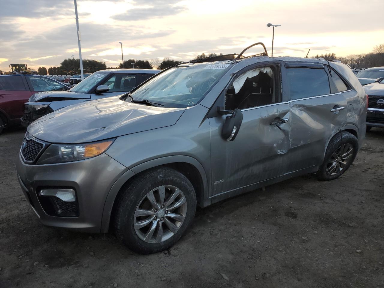2013 KIA Sorento VIN 5XYKWDA26DG383313