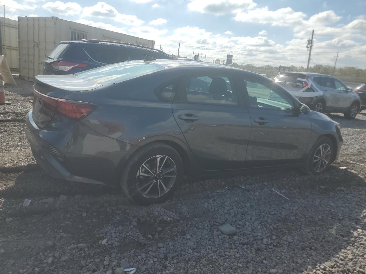 2024 KIA Forte VIN 3KPF24AD2RE706940 Copart auction photo, front end damage thumbnail 3