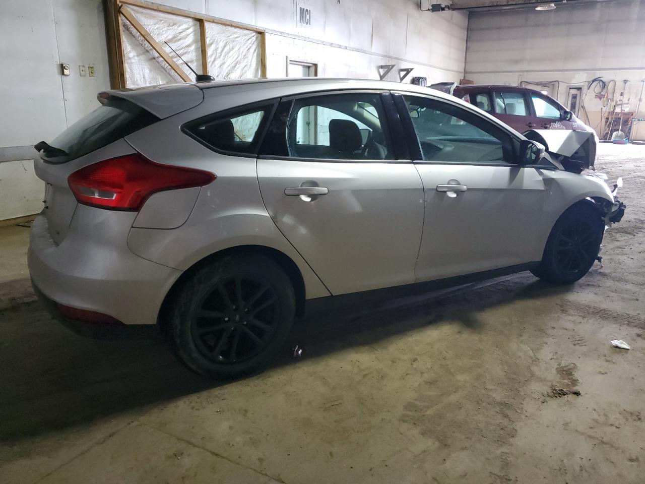 2016 Ford Focus VIN 1FADP3K25GL297813 Copart auction photo, front end damage thumbnail 3