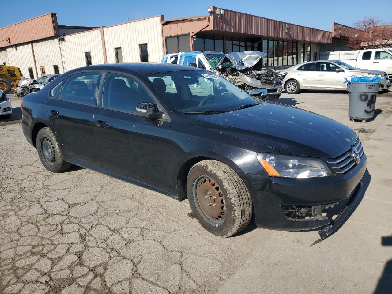 2014 Volkswagen Passat VIN 1VWAS7A34EC025941 Copart auction photo, all over damage thumbnail 4