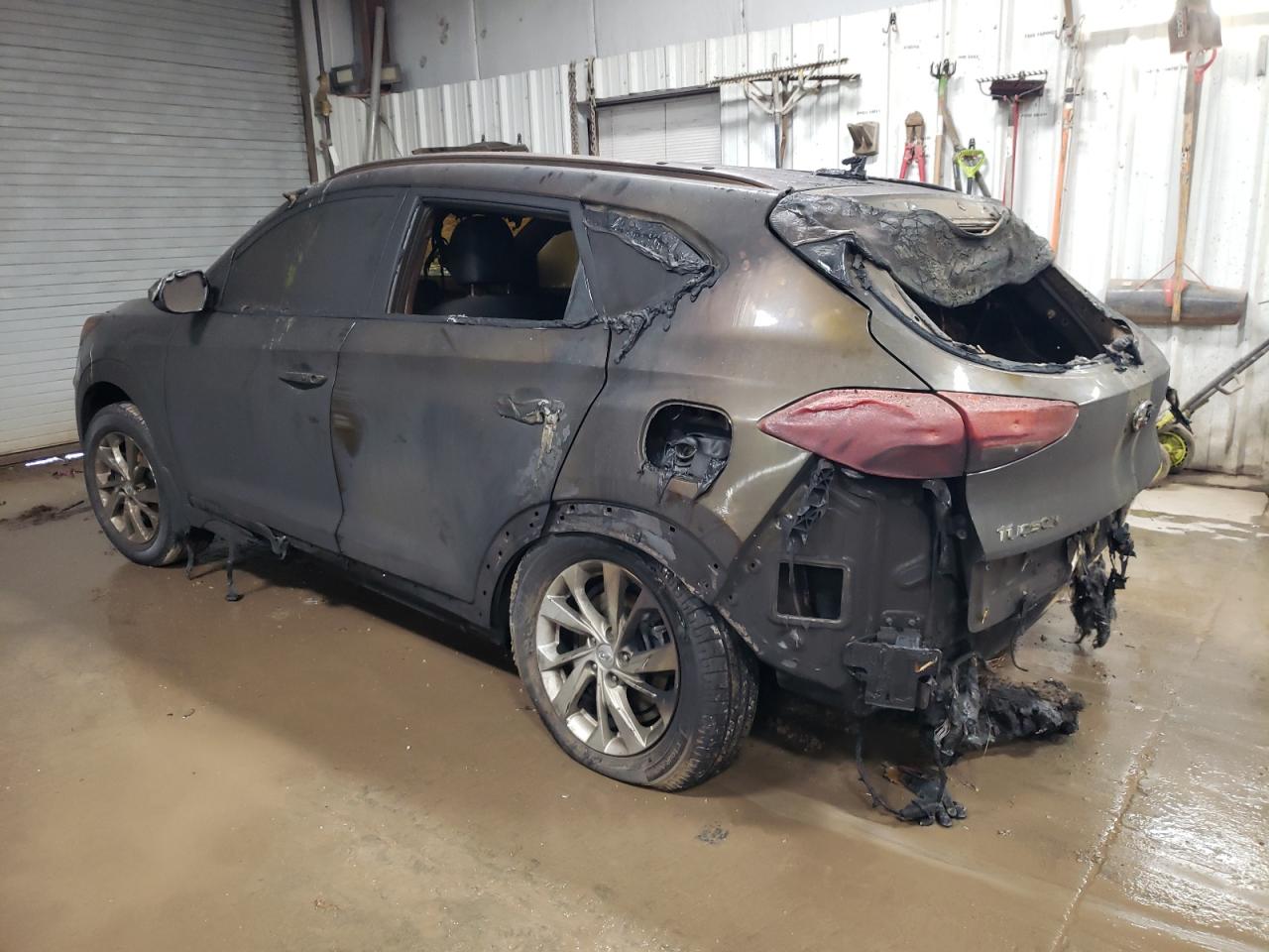 2019 Hyundai Tucson VIN KM8J33A4XKU978060 Copart auction photo, burn damage thumbnail 2