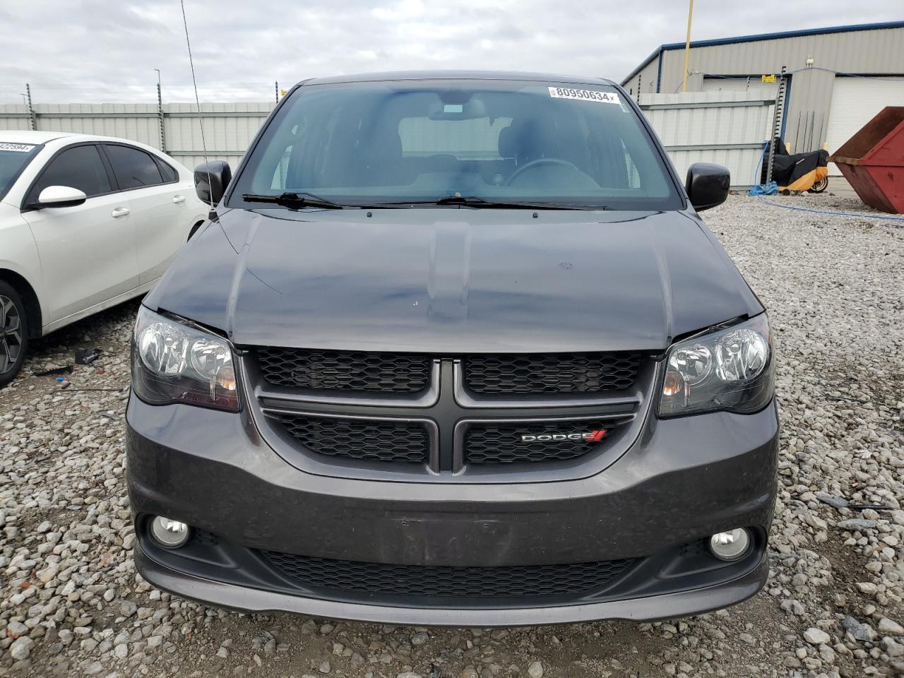 2019 Dodge Caravan VIN 2C4RDGEG3KR538131 Copart auction photo, normal wear damage thumbnail 5