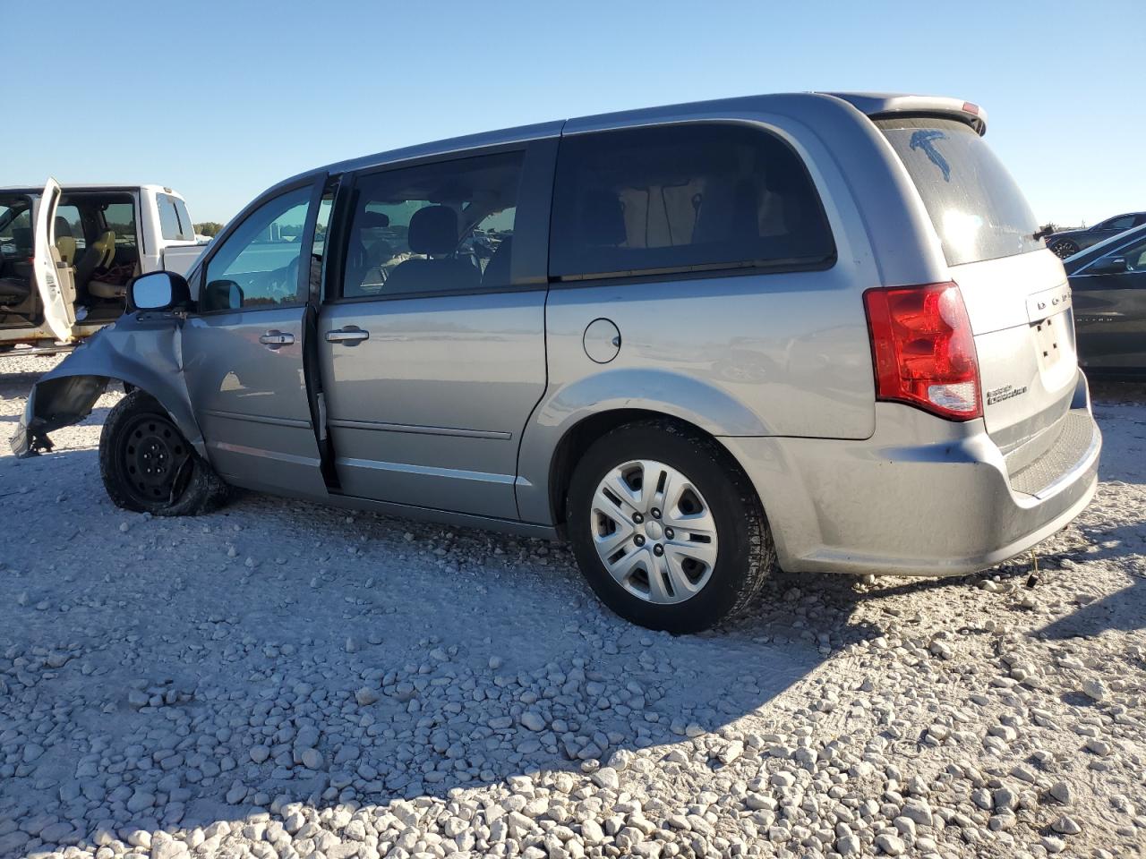 2015 Dodge Caravan VIN 2C4RDGBG6FR648438 Copart auction photo, all over damage thumbnail 2