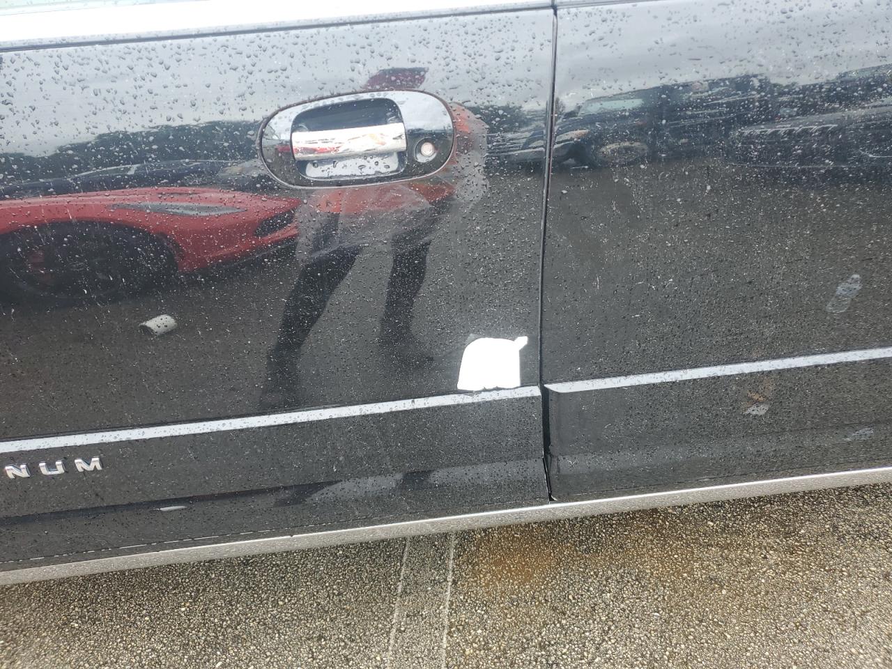 2016 Ford Expedition VIN 1FMJK1MT6GEF35805 Copart auction photo, water/flood / hail damage thumbnail 13