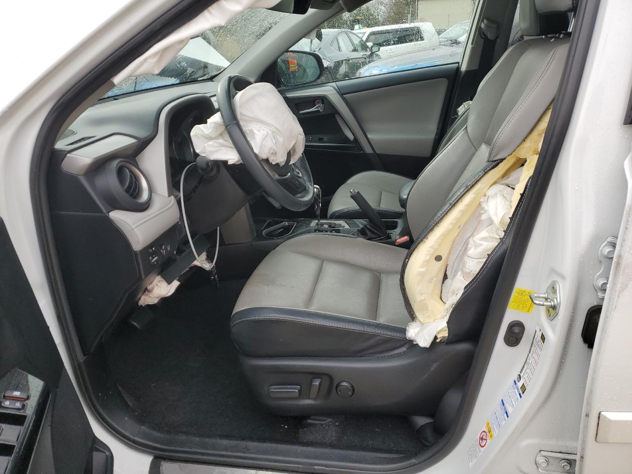 2017 Toyota RAV 4 VIN 2T3DFREV3HW634709 Copart auction photo, front end damage thumbnail 7