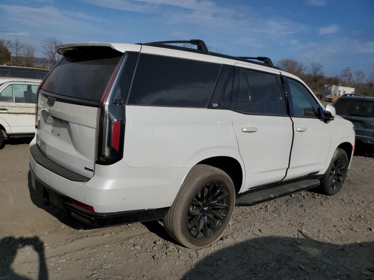 2021 Cadillac Escalade VIN 1GYS4EKL2MR436460 Copart auction photo, side / minor dent/scratches damage thumbnail 3