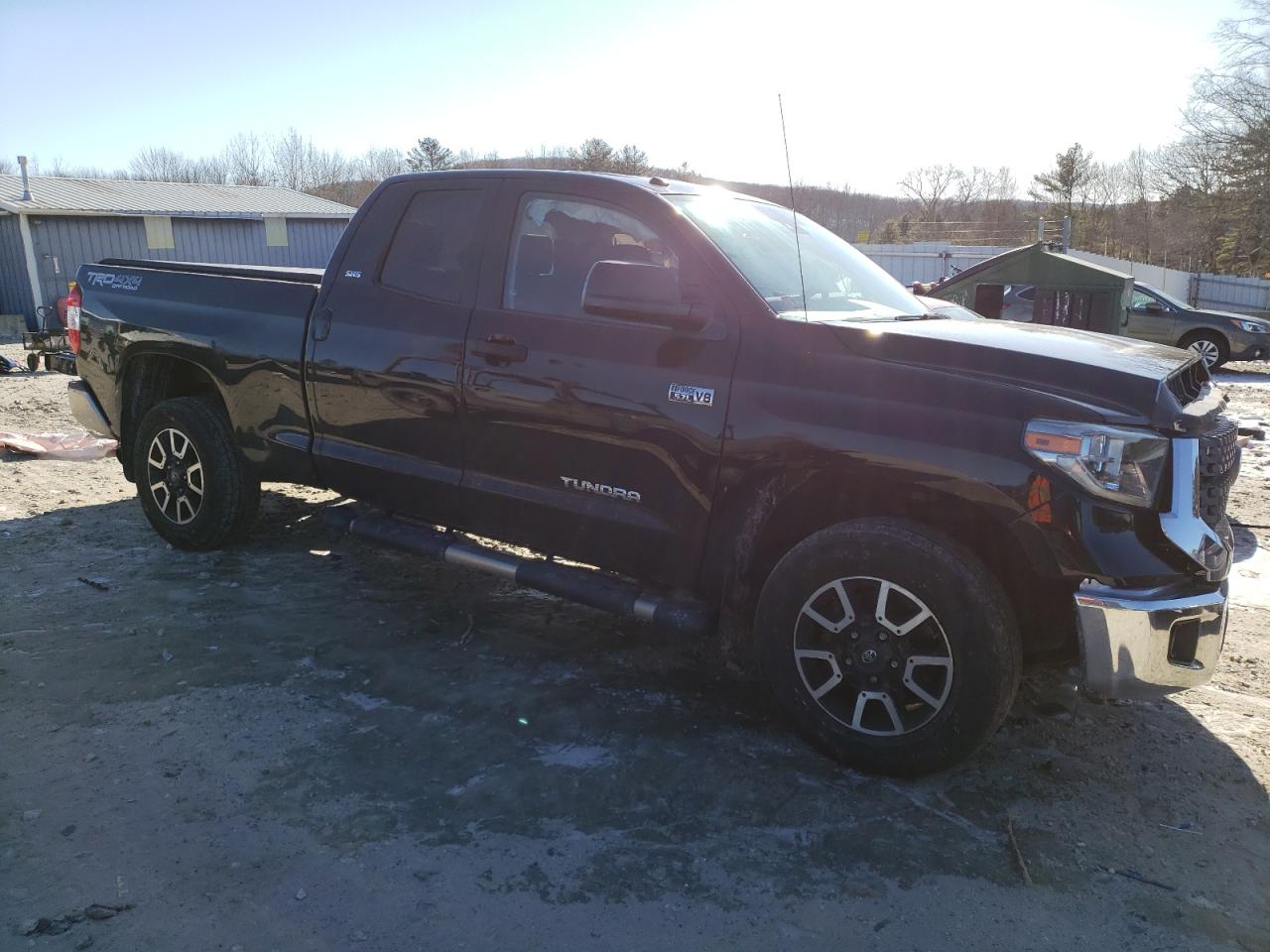2018 Toyota Tundra VIN 5TFUY5F1XJX766138 Copart auction photo, front end / minor dent/scratches damage thumbnail 4