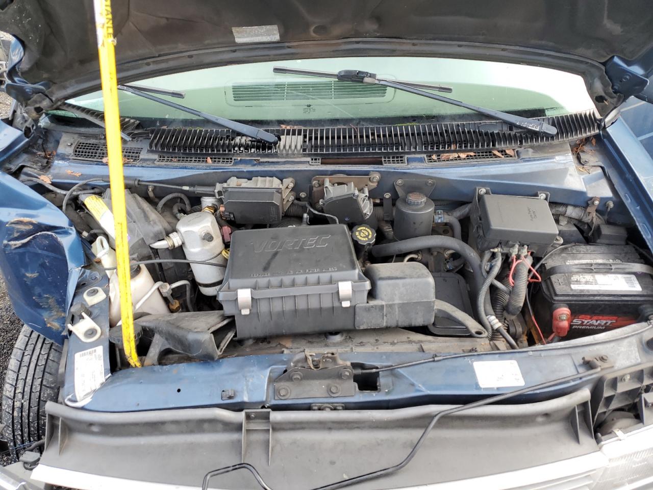 1998 Chevrolet Astro VIN 1GNDM19W8WB212782 Copart auction photo, front end / minor dent/scratches damage thumbnail 13