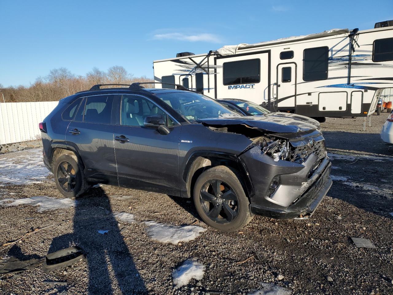 2020 Toyota RAV 4 VIN 4T3EWRFV3LU006516 Copart auction photo, front end damage thumbnail 4
