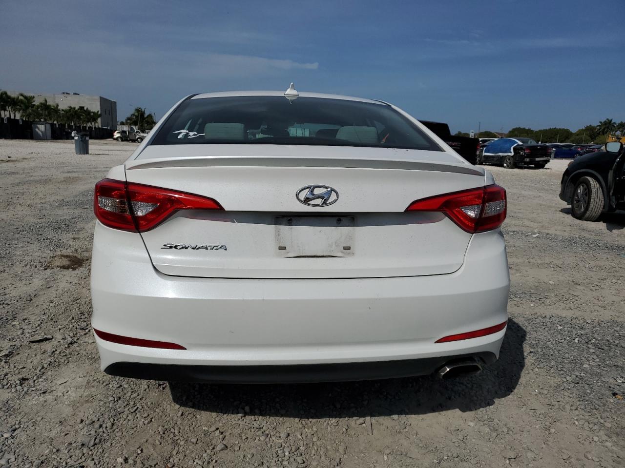2015 Hyundai Sonata VIN 5NPE24AF0FH206005 Copart auction photo, side damage thumbnail 6