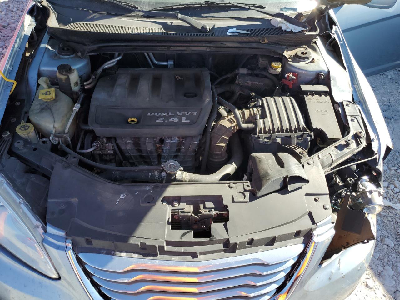 2012 Chrysler 200 VIN 1C3CCBBB7CN181706 Copart auction photo, front end damage thumbnail 11