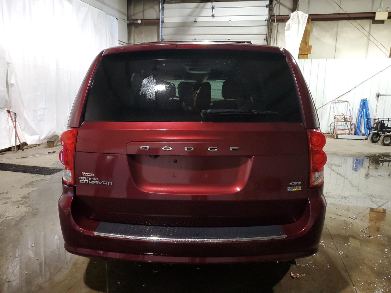 2018 Dodge Caravan VIN 2C4RDGEG0JR284103 Copart auction photo, front end / side damage thumbnail 6