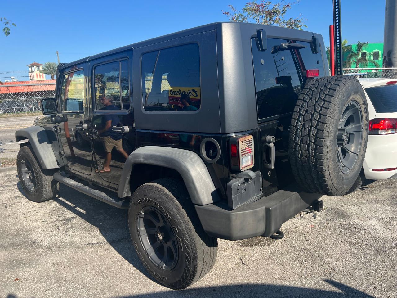 2010 Jeep Wrangler VIN 1J4BA6H12AL223396 Copart auction photo, normal wear damage thumbnail 3