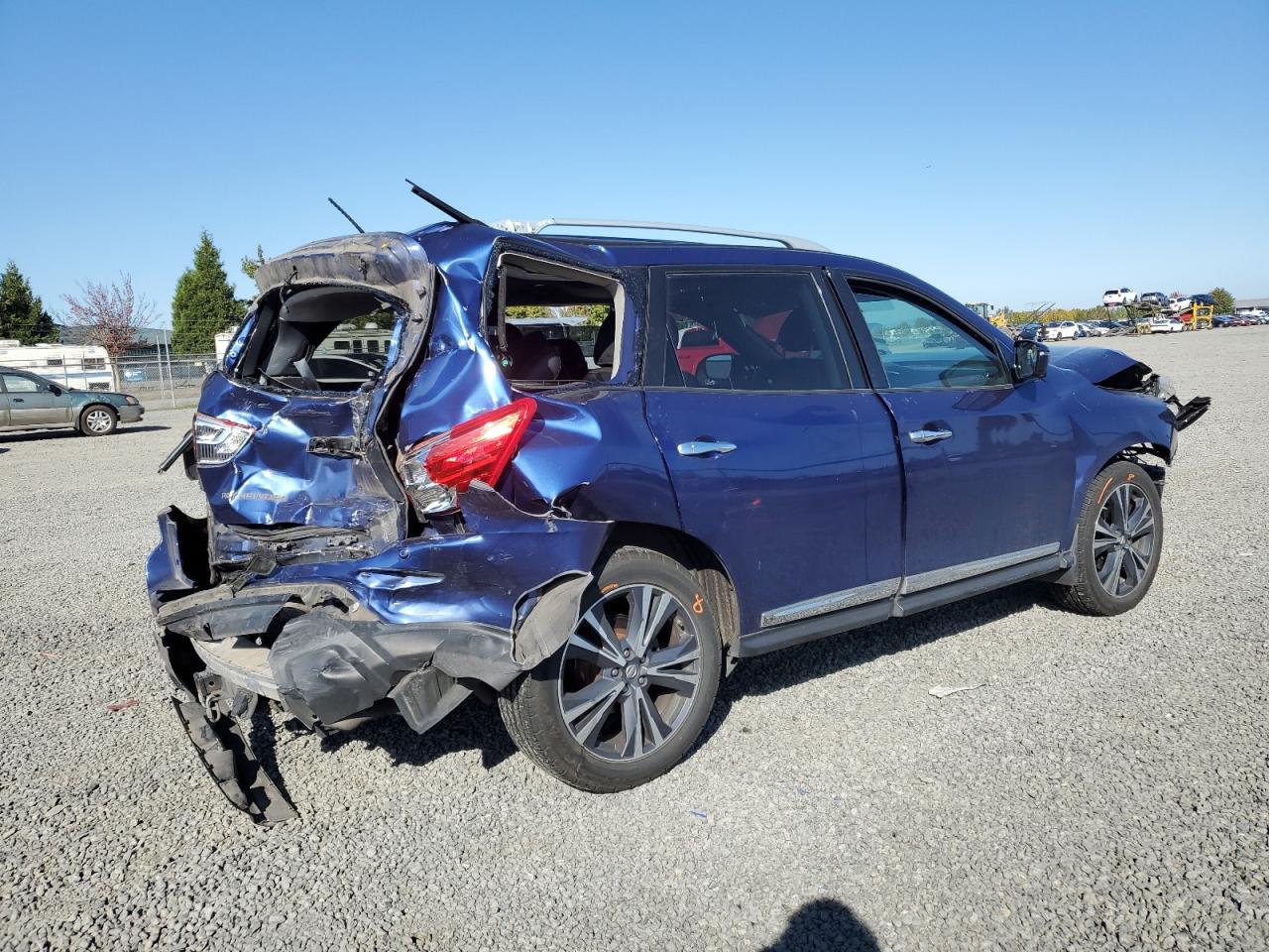 2017 Nissan Pathfinder VIN 5N1DR2MM7HC671199 Copart auction photo, all over damage thumbnail 3