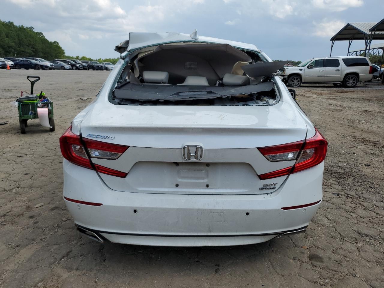 2022 Honda Accord VIN 1HGCV2F95NA000790 Copart auction photo, all over damage thumbnail 6