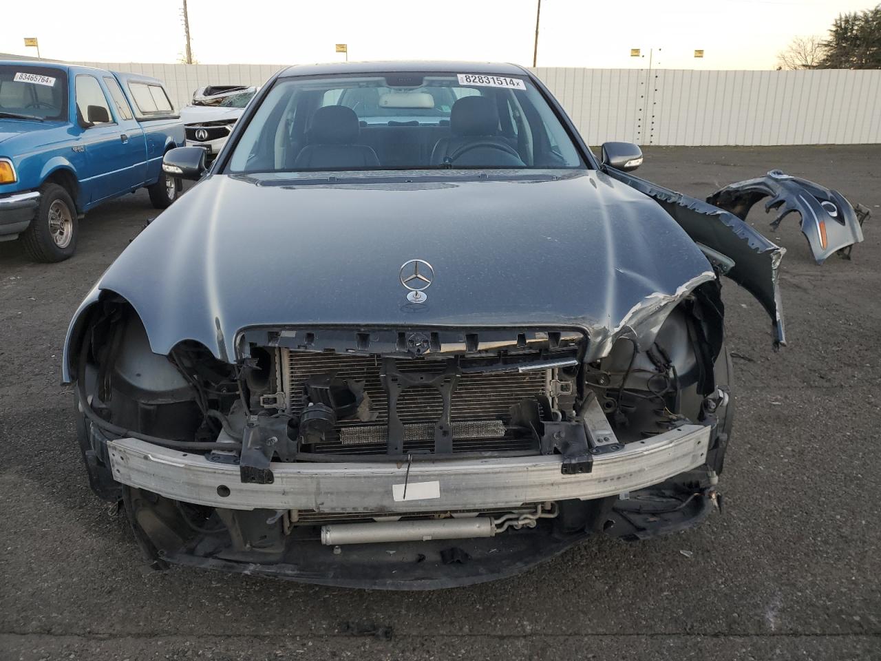 2009 Mercedes-Benz E-klasse VIN WDBUF56X69B437146 Copart auction photo, front end damage thumbnail 5