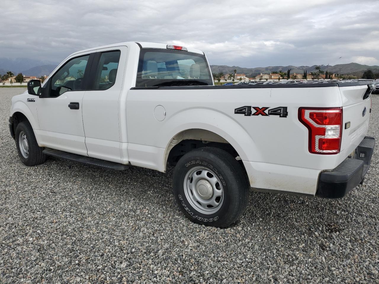 2020 Ford F-150 VIN 1FTEX1EB6LKD80357 Copart auction photo, side damage thumbnail 2