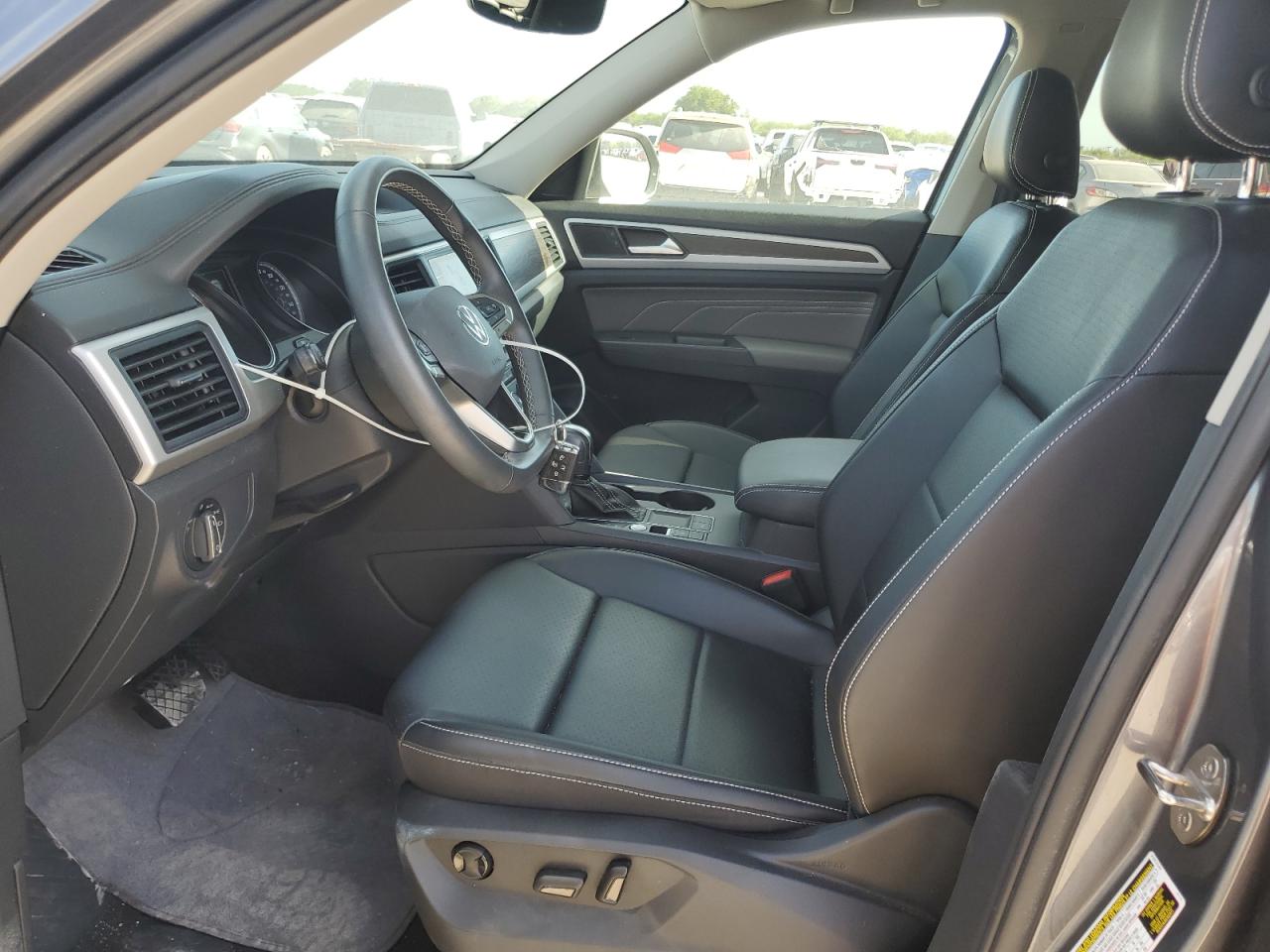 2021 Volkswagen Atlas VIN 1V2JR2CA5MC610473 Copart auction photo, all over damage thumbnail 7