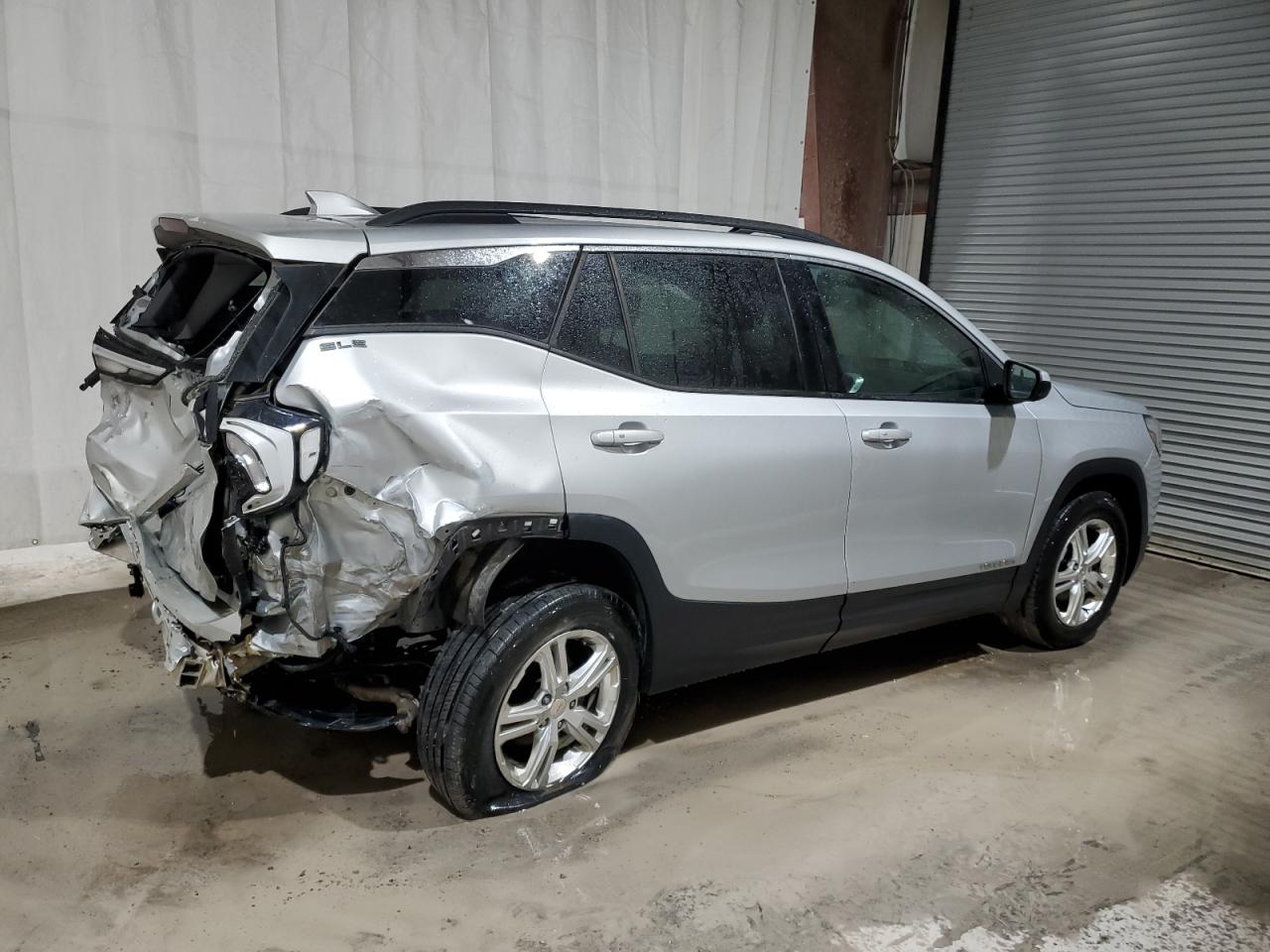 2020 GMC Terrain VIN 3GKALTEV6LL222345 Copart auction photo, rear end damage thumbnail 3