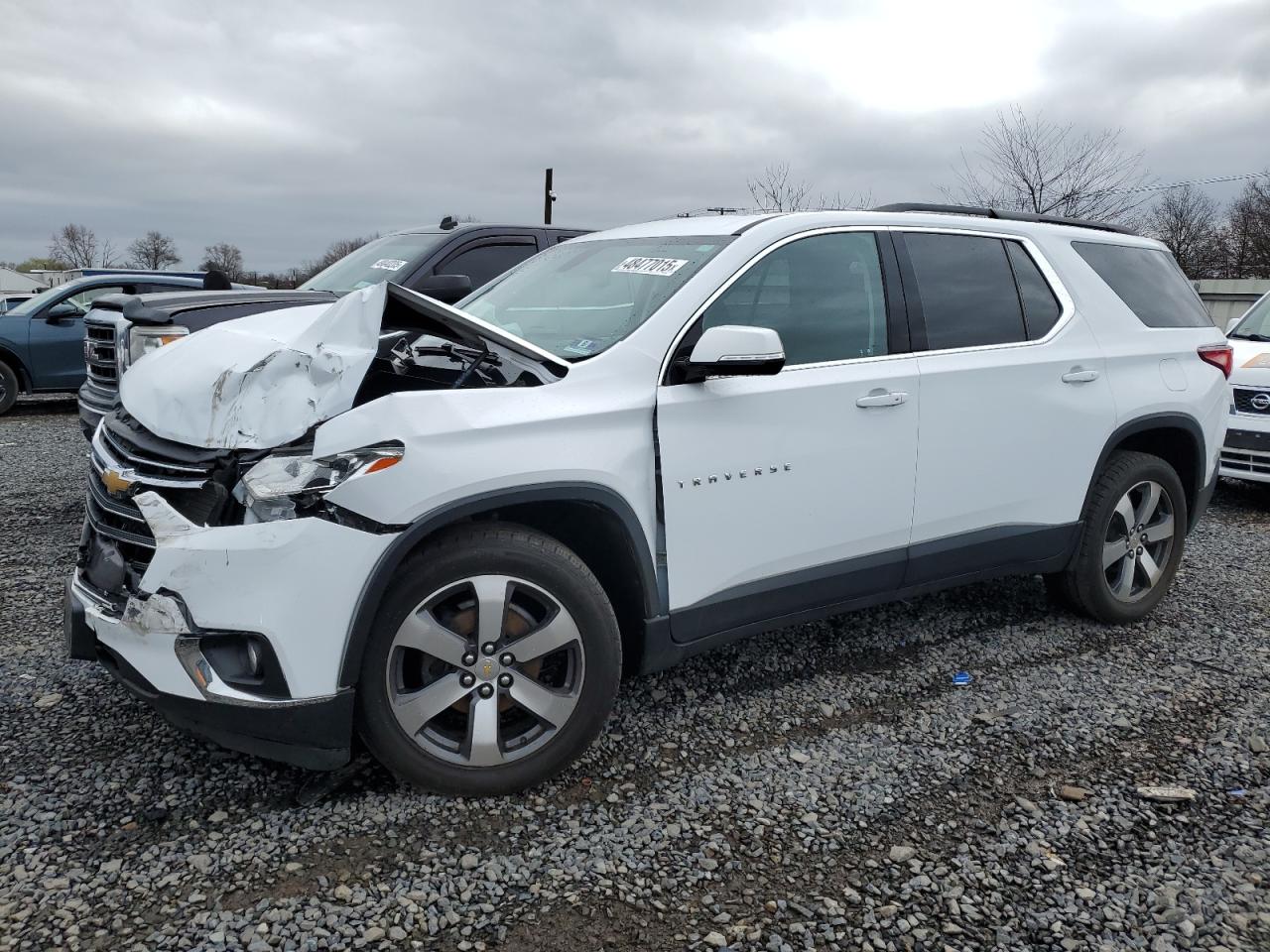 2019 Chevrolet Traverse VIN 1GNEVHKW4KJ317548