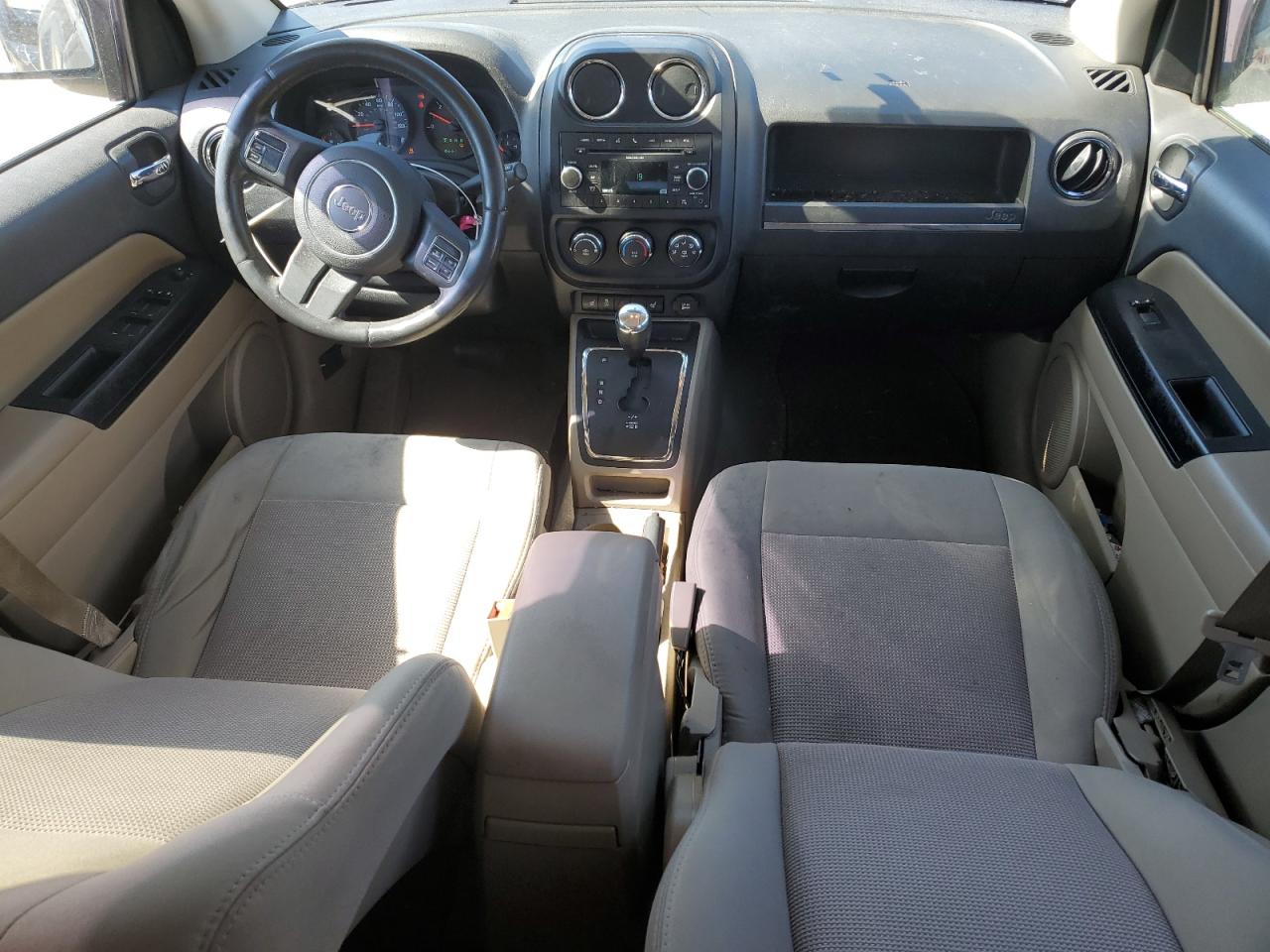 2011 Jeep Compass VIN 1J4NT1FAXBD165742 Copart auction photo, front end / side damage thumbnail 8