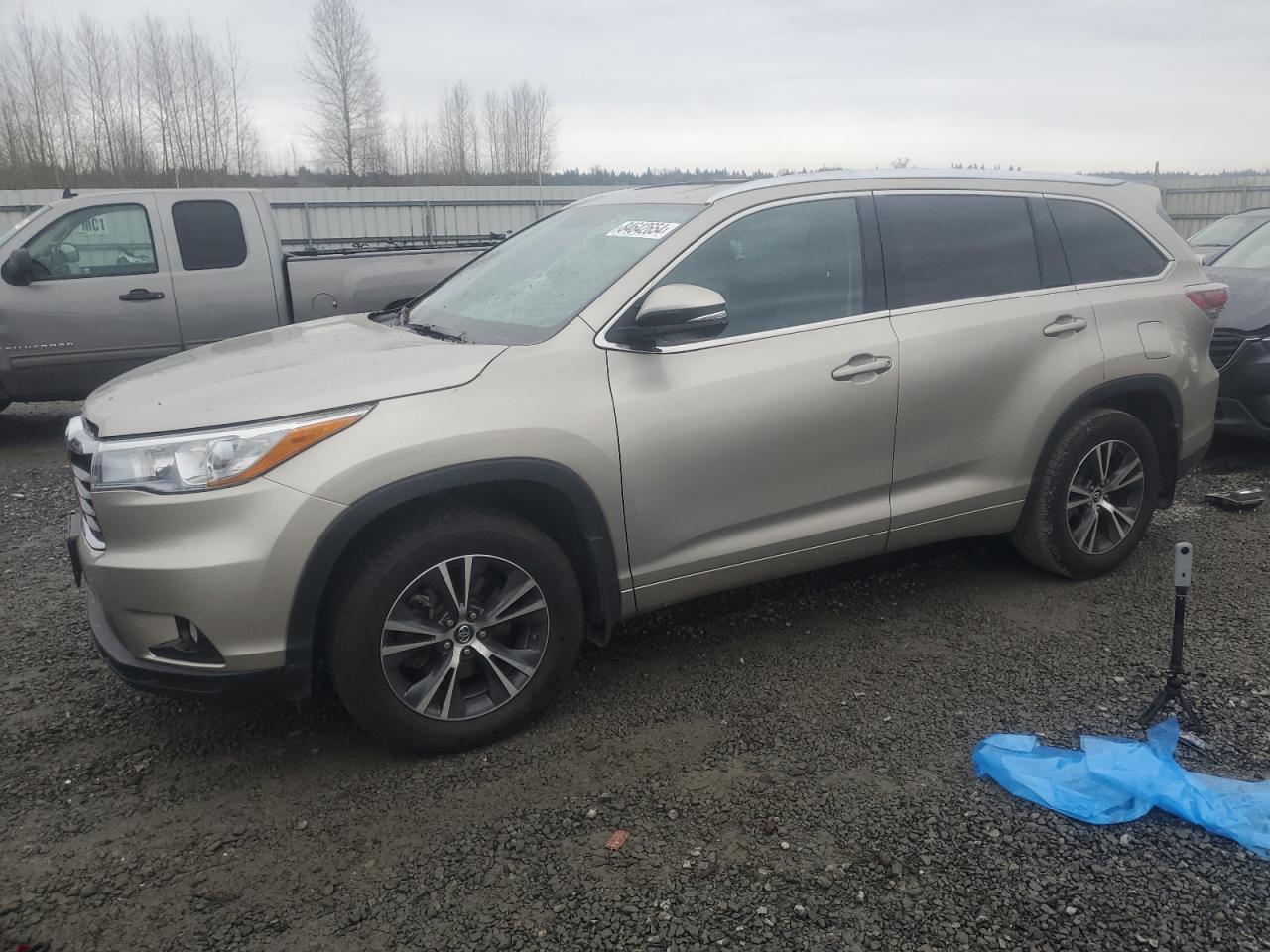 2016 Toyota Highlander VIN 5TDJKRFHXGS290206