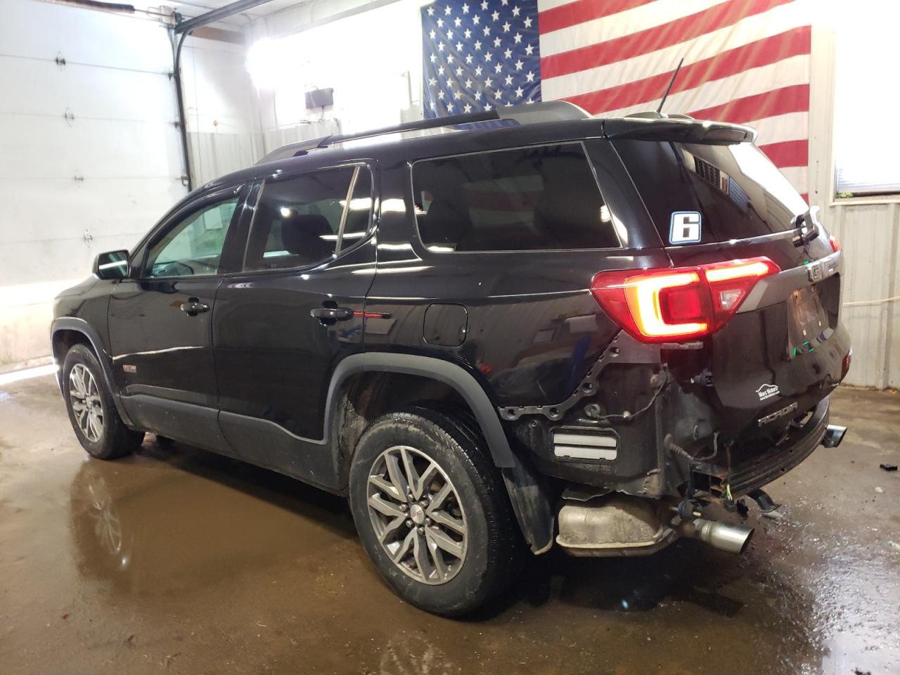 2017 GMC Acadia VIN 1GKKNTLS0HZ167009 Copart auction photo, rear end damage thumbnail 2