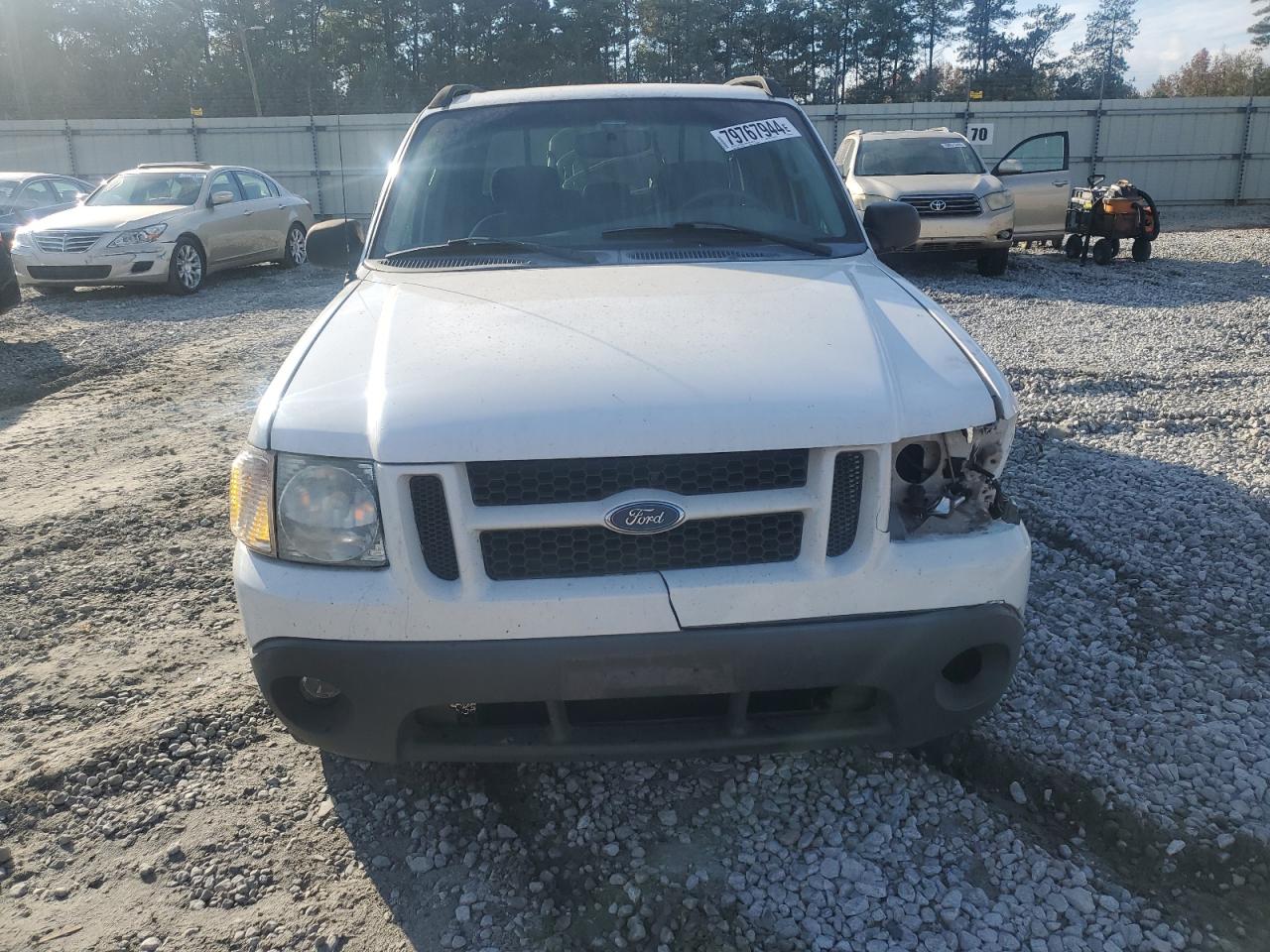 2004 Ford Explorer VIN 1FMDU67KX4UB90755 Copart auction photo, front end / minor dent/scratches damage thumbnail 5