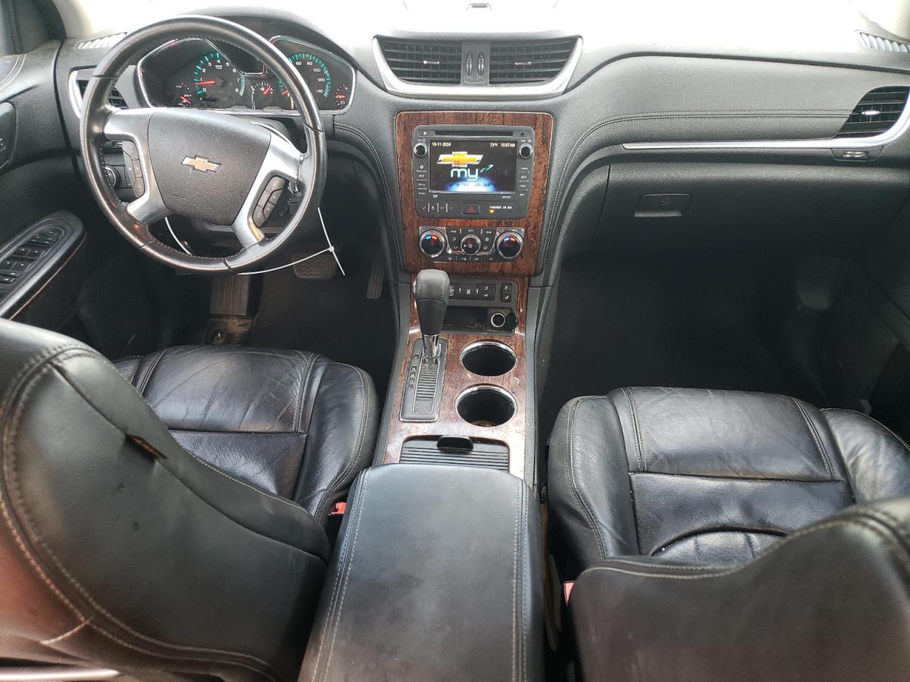 2013 Chevrolet Traverse VIN 1GNKRLKD9DJ103263 Copart auction photo, front end / minor dent/scratches damage thumbnail 8