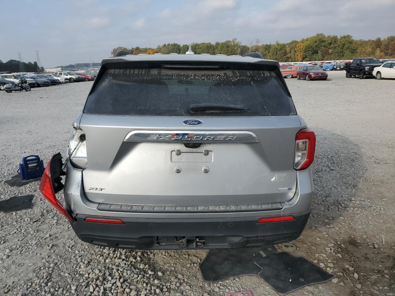 2020 Ford Explorer VIN 1FMSK8DHXLGC81233 Copart auction photo, front end damage thumbnail 6