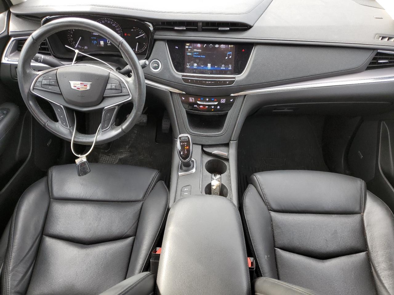 2019 Cadillac XT5 VIN 1GYKNDRS4KZ156279 Copart auction photo, front end / minor dent/scratches damage thumbnail 8