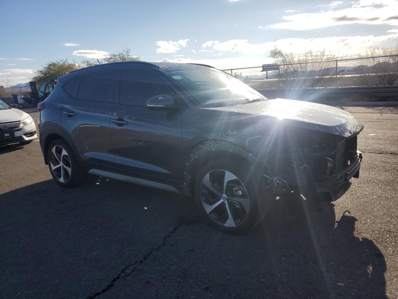 2017 Hyundai Tucson VIN KM8J33A2XHU561125 Copart auction photo, front end damage thumbnail 4