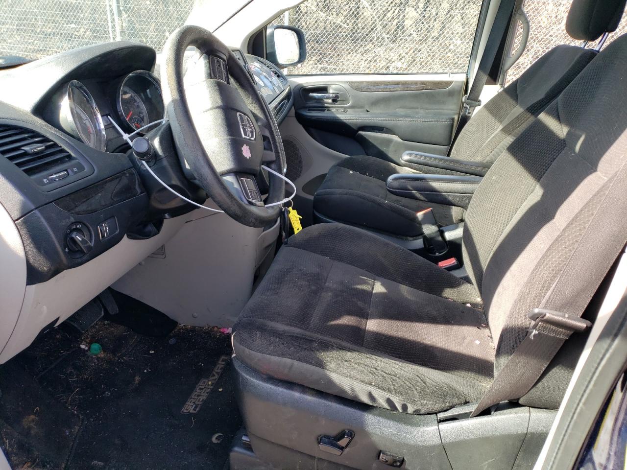 2017 Dodge Caravan VIN 2C4RDGBG1HR782910 Copart auction photo, front end / all over damage thumbnail 7