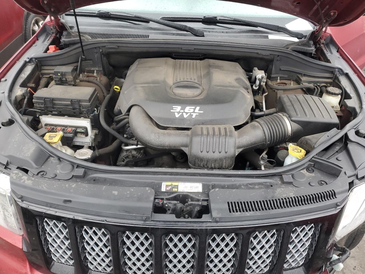 2012 Jeep Grand Cherokee VIN 1C4RJFAG2CC352857 Copart auction photo, front end damage thumbnail 12